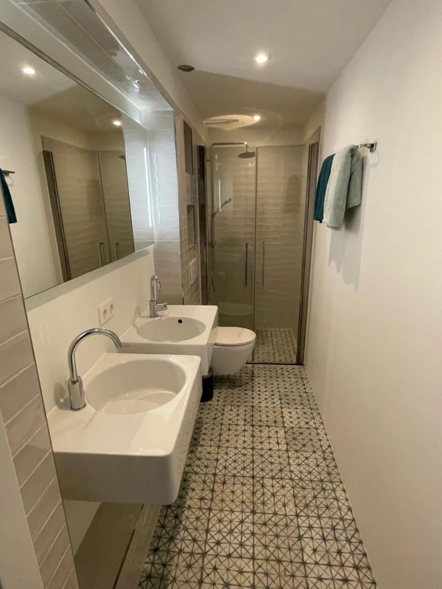 Studio 28A5 with free parking place — 3